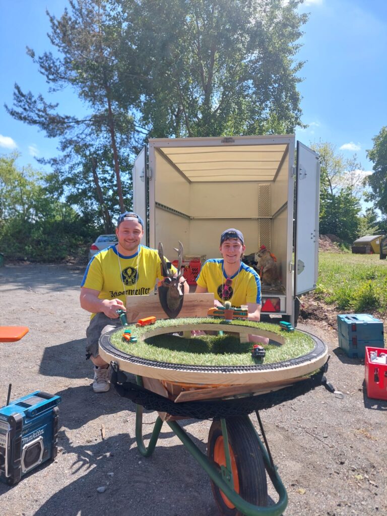 Team "Die Witschies" (Willy Witschard, Max Witschard)